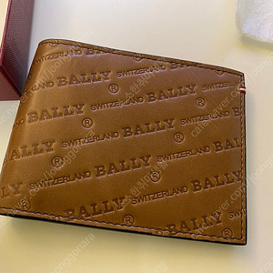 [BALLY] 발리 남성 엠보스드 반지갑 새제품