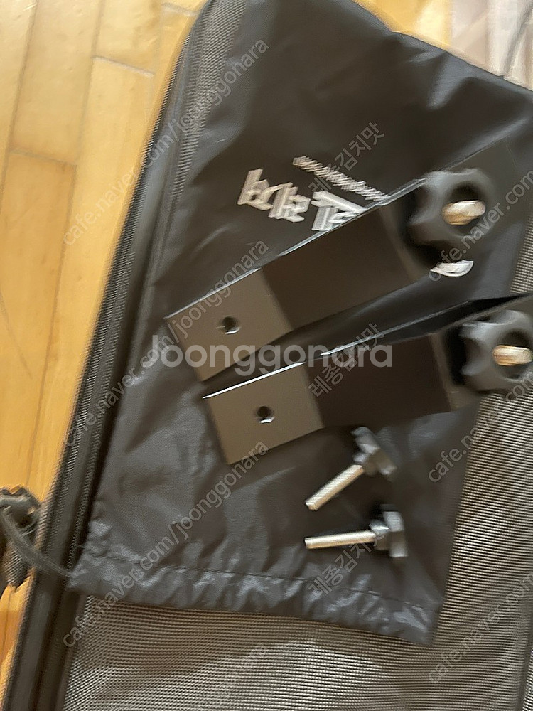 블랙펄 일체형 신형 B3 받침틀 8단 판매합니다--1