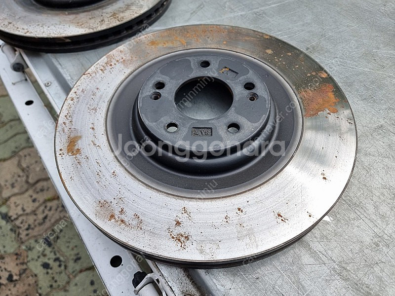 아반떼N 360mm 디스크로터 신품급 2개.--1