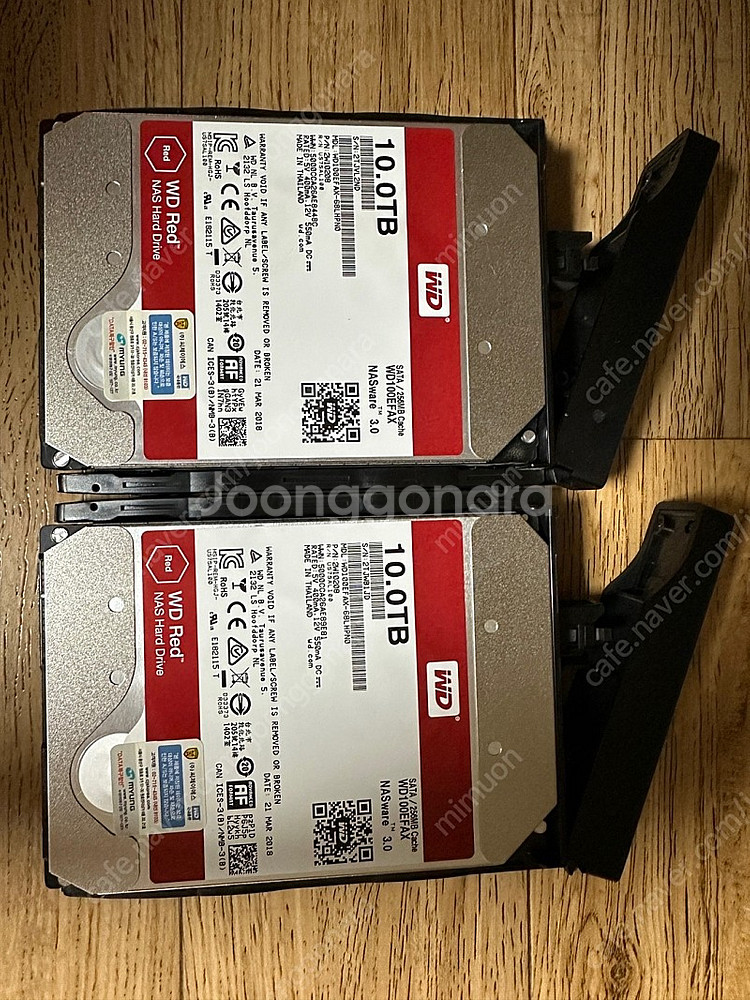 시놀로지 DS-718+, WD RED 10TB x 2개--2
