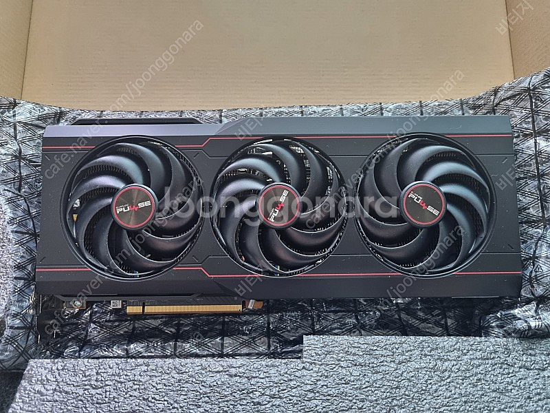 사파이어/ 6800XT (개인) 이엠텍 사파이어 6800XT PULSE 판매합니다.--0