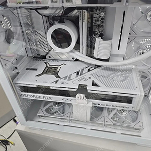 ASUS 4080 WHITE OC 화스 팝니다