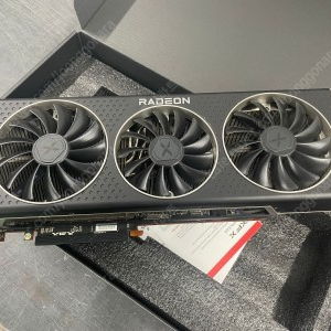 XFX 6900XT 그래픽카드 팝니다.