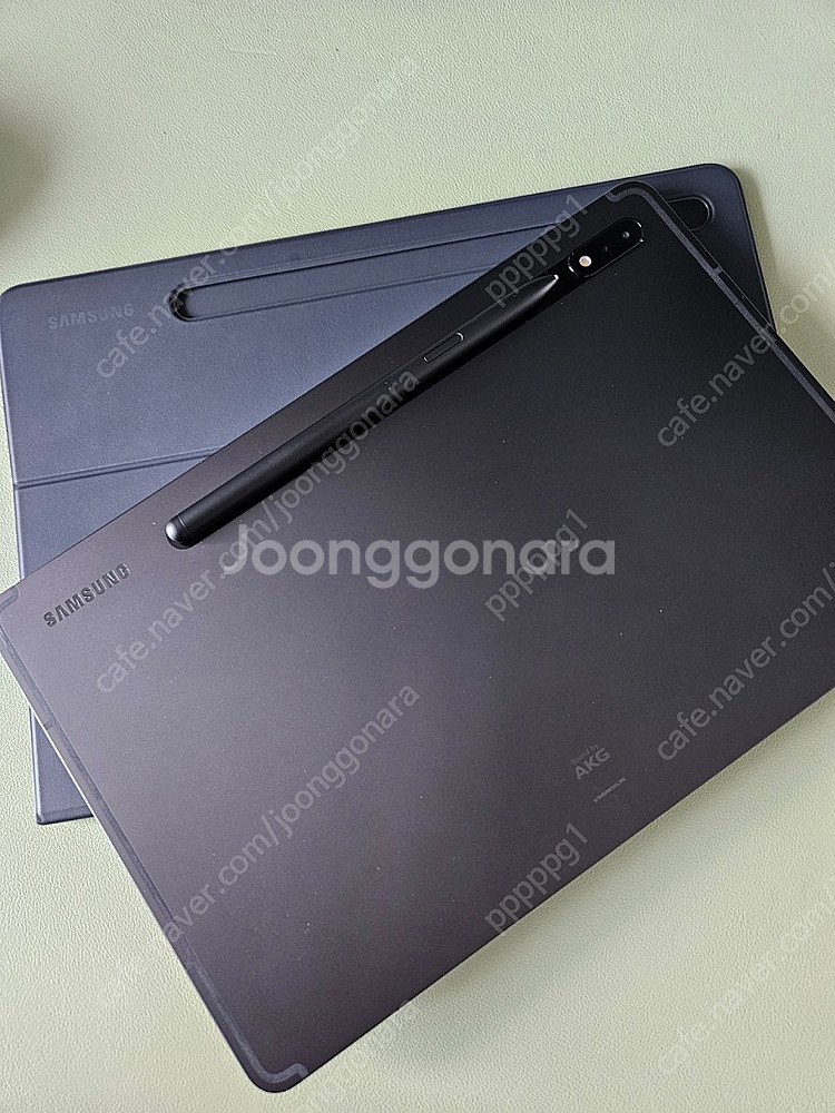 갤럭시탭 S8 128G wifi 그라파이트 + 케이스 4개--1