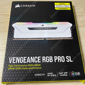 Corsair 벤전스 RGB 프로 SL 32GB (2x16GB ) DDR4 3600 화이트 CL18