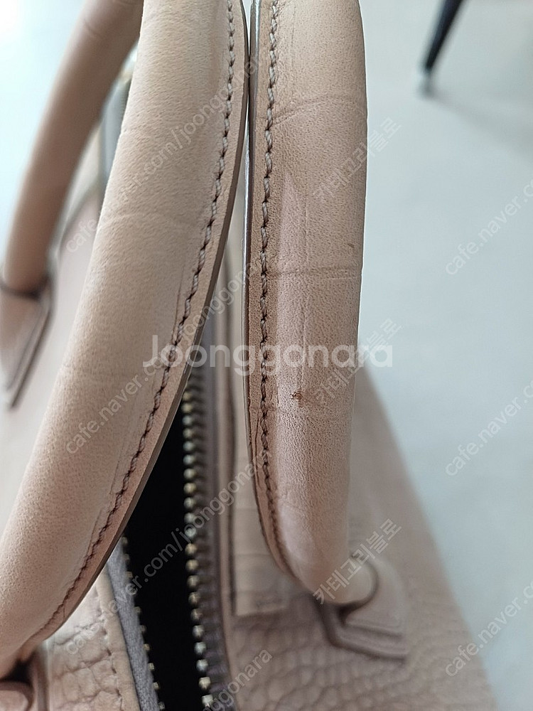 지방시 안티고나 미디움사이즈--7