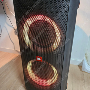 JBL partbox300 파티박스300팝니다