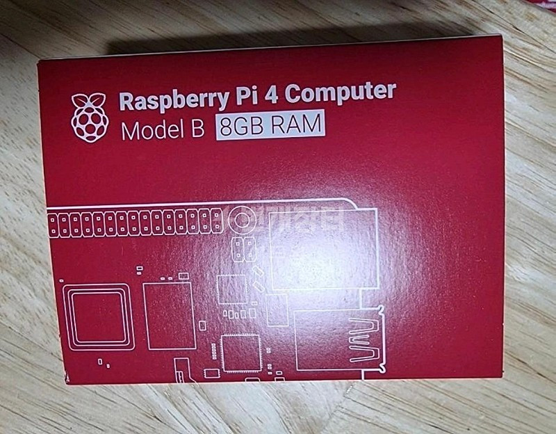 라즈베리파이4 8gb+방열판 팝니다--0