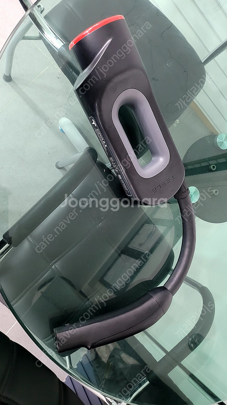 테슬라 차데모 신품급 팝니다.--0