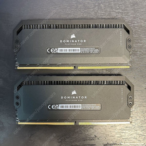 CORSAIR DDR5-7200 CL34 Dominator Platinum RGB 패키지 (32GB(16Gx2))