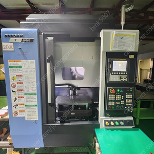 각종 공작기계 매매합니다. 판매리스트 CNC,MCT,연삭기,수직,수평 등등