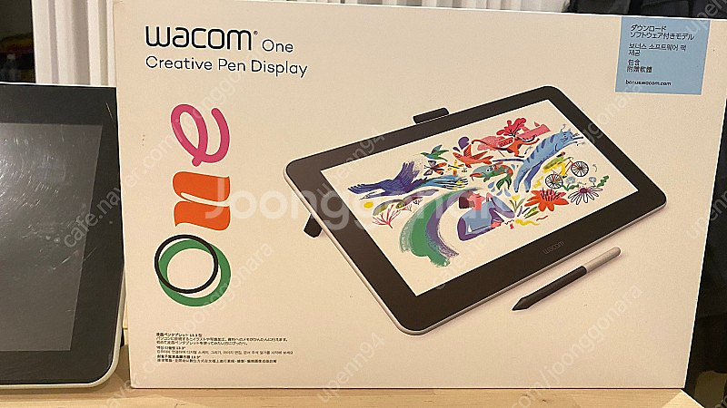디지털 캔버스 와콤원(Wacom One) dtc133--0