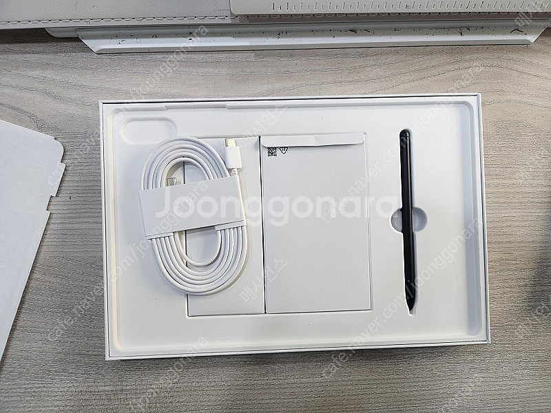 갤럭시 탭 S9+ 신동급 풀셋 팝니다 (라미S펜/키보드...--8