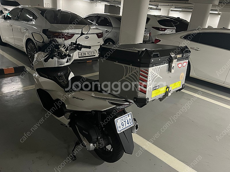 22년식 pcx125cc abs 7627km 풀셋팅 팝니다--2