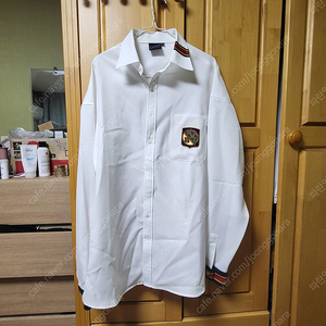 로맨틱 크라운 남녀공용 Striped Cuffs Shirt_White (L)