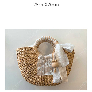 눈크라메 커스텀 화이트 라피아 우드 토트백