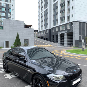 BMW F10 535i 순정 범퍼 바디킷 세트