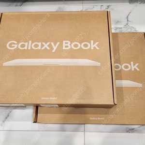 [미개봉 새제품 / Galaxy Book2] 삼성 갤럭시북 NT550XEZ-A58AS 판매 합니다.