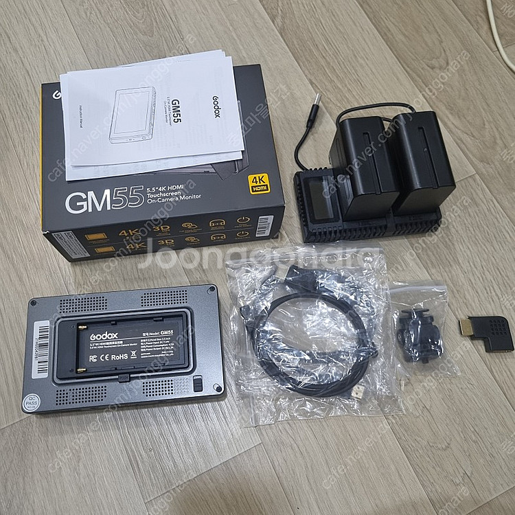 고독스 gm55 + 충전기 + 배터리2개--0
