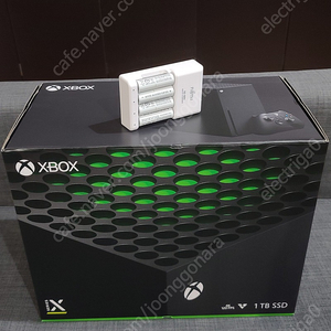 엑스박스 시리즈 x, 엑시엑, xbox series x +fujitsu 충전 배터리 팝니다.