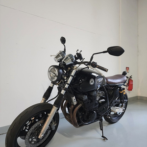 야마하 XJR400 카페레이서 커스텀 판매합니다.
