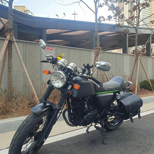 2018년식 이탈젯 그리폰 멧블랙 판매합니다.