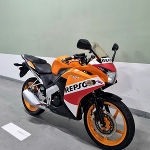 2015년식 cbr125 신형 렙솔 판매합니다.