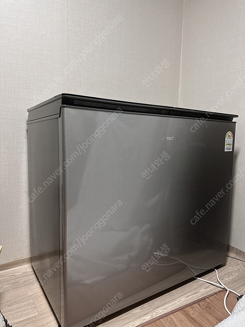 딤채 김치냉장고 GDL22DESRSS 팝니다 (221L)