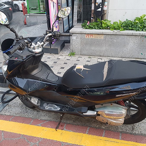 오토바이구형 pcx125 판매합니다