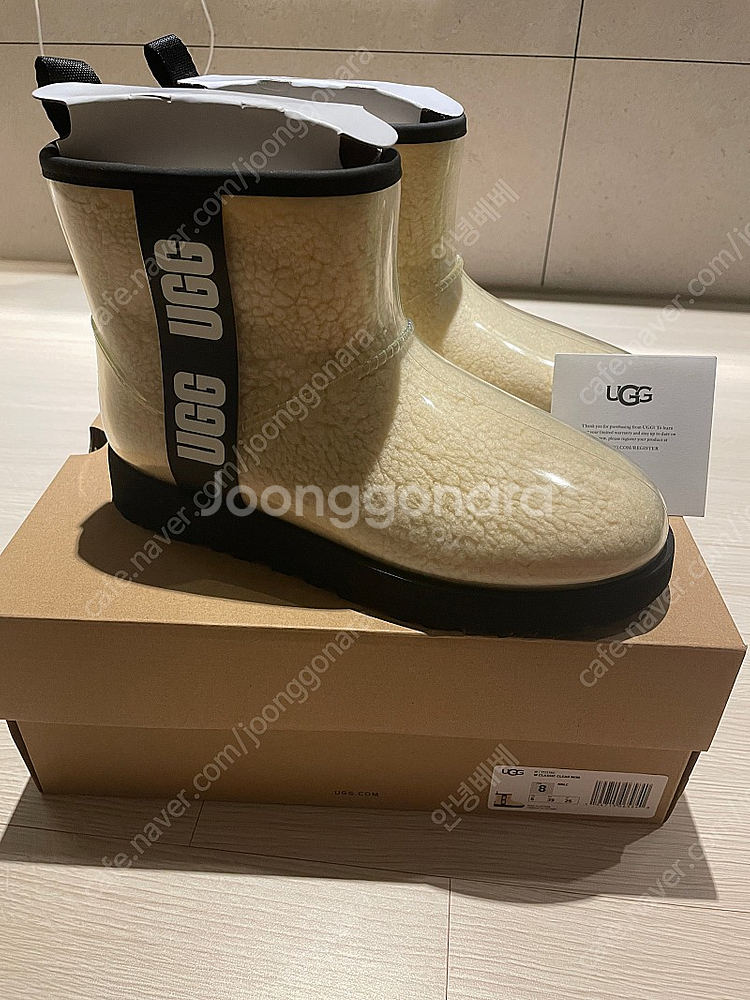 어그ugg 미니 클리어 us8(245)새제품--0