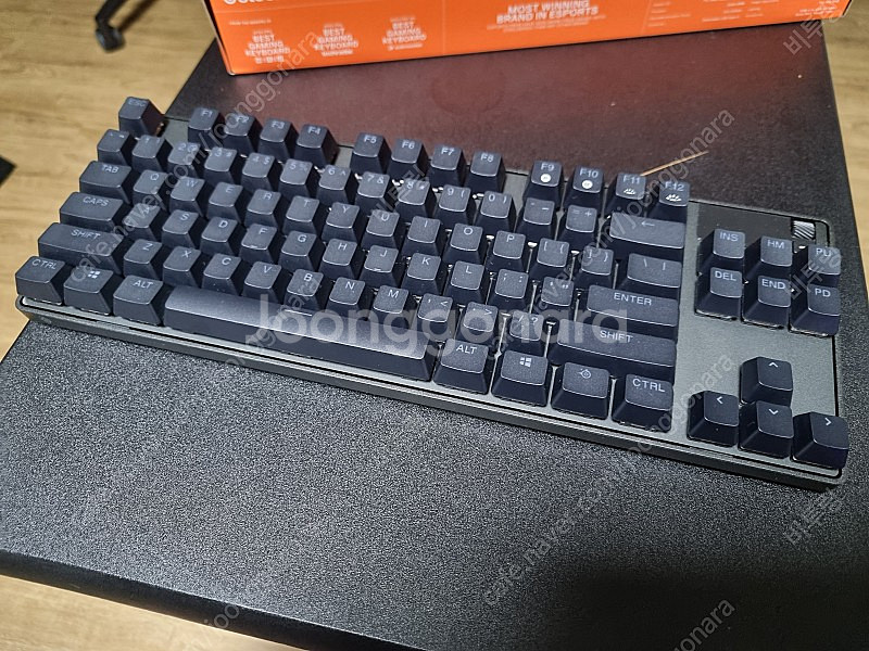 Apex pro tkl 2023 팝니다--6