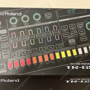 롤랜드 ROLAND TR-6S 리듬퍼포머 판매합니다