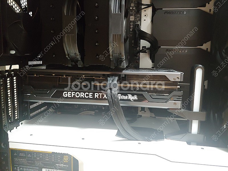 이엠텍 지포스 RTX 4080 GAMEROCK D6X ...--1
