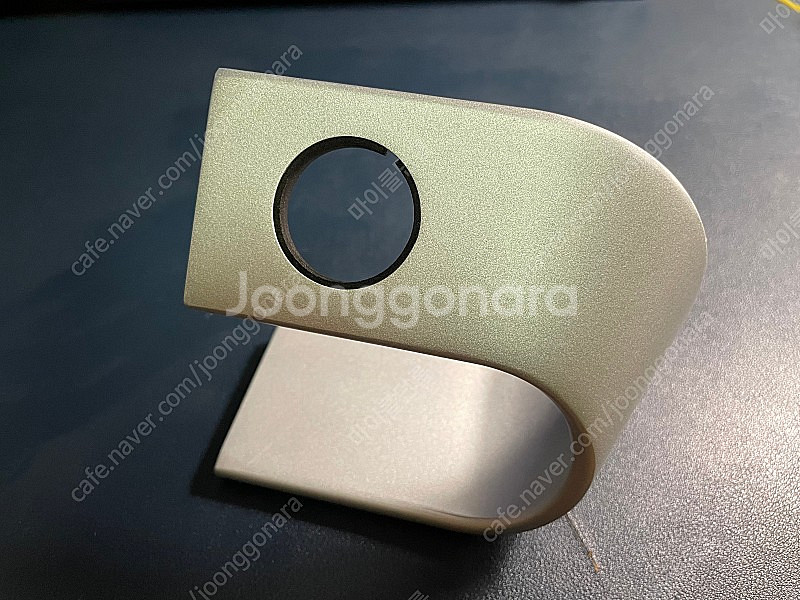 상태 좋은 애플워치 SE 44mm 나이키 버전 wifi...--7