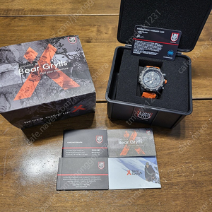 XB.3749 루미녹스 LUMINOX 베어그릴스 시계