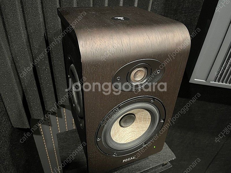 Focal Shape 50 1조 판매 합니다.--2