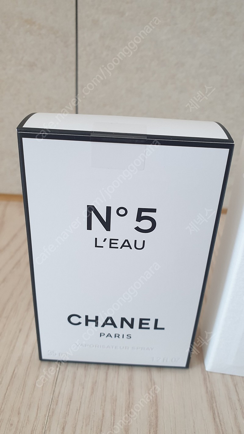 샤넬향수 (35ml) 넘버5 로 오 드 뚜왈렛 판매해요 (미개봉)