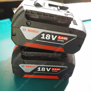 보쉬 BOSCH 18V 6A 배터리