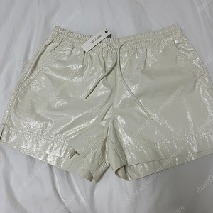 띵크플랜트 COATED BANDING SHORTS 새상품