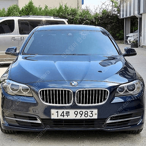 BMW5시리즈 (F10) 528i 세단중고차 중고차할부 가능