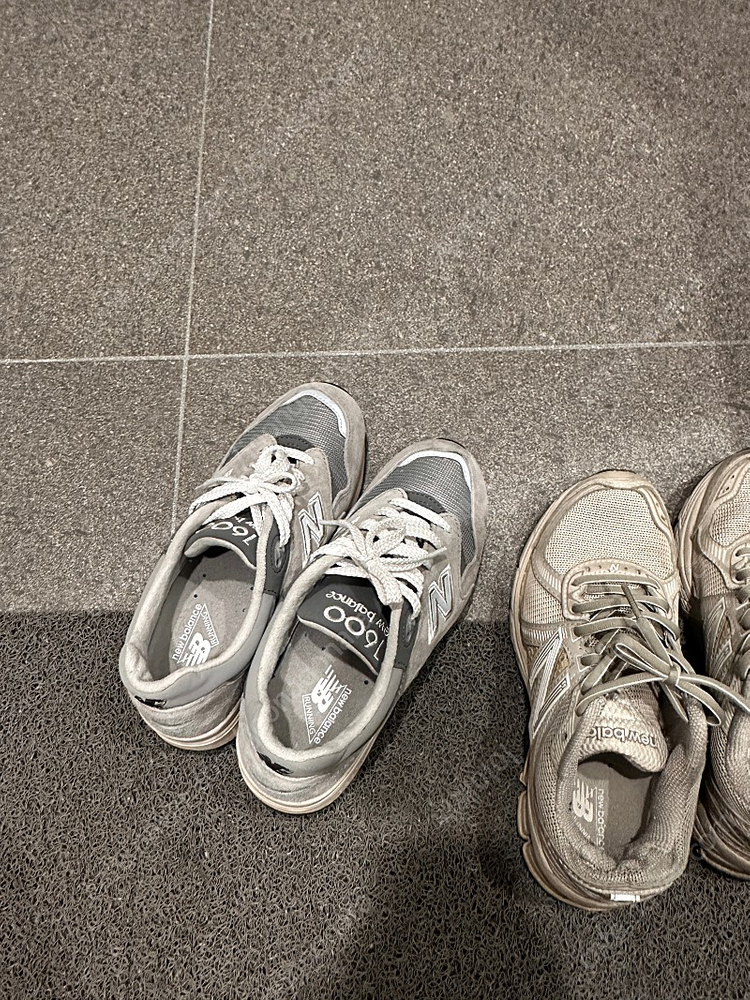 *추가가격인하*[뉴발란스]CM1600EM운동화 230*택배포함--1