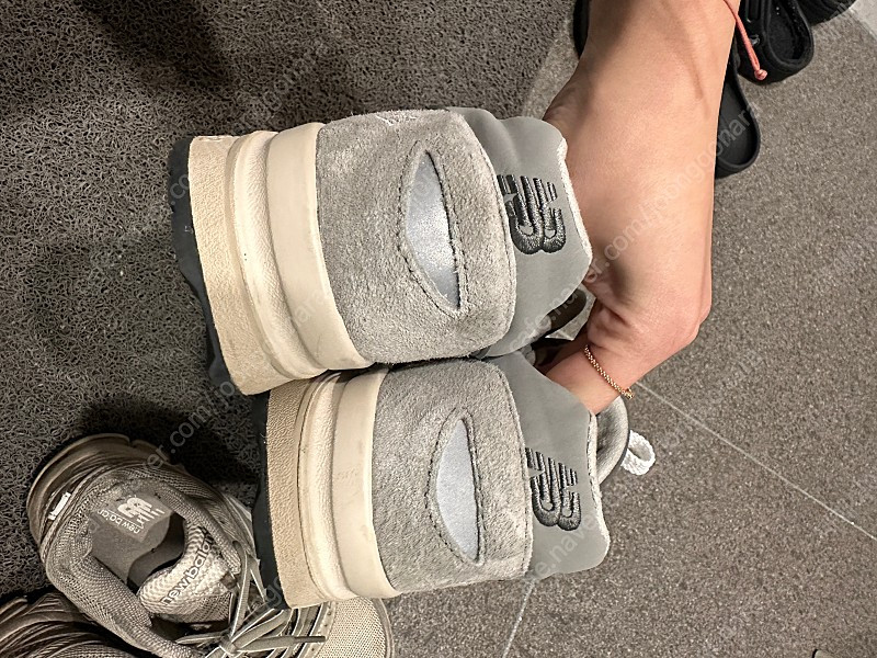 *추가가격인하*[뉴발란스]CM1600EM운동화 230*택배포함--5