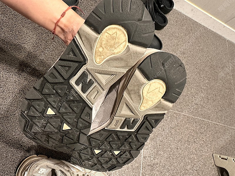 *추가가격인하*[뉴발란스]CM1600EM운동화 230*택배포함--6