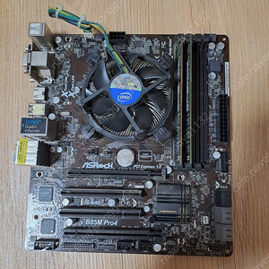 i5 4690 + B85M pro4 + ddr3 8gb 12800 삼성램x2 (전원안들어옴)