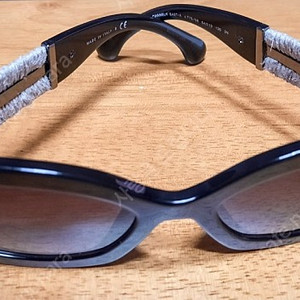 특이한 디자인의 안경 Chanel Sun Glasses 색안경 정품