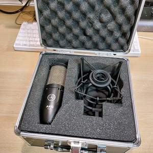 akg p220 콘덴서 마에크