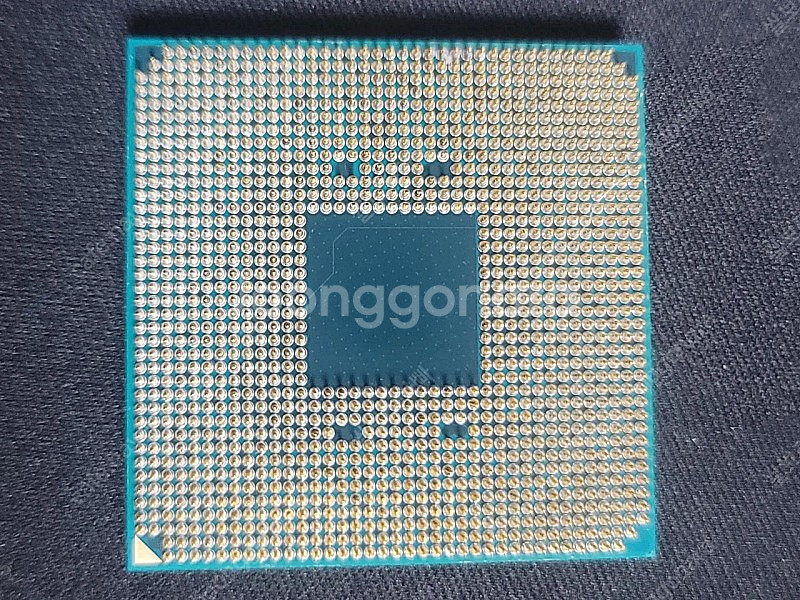 amd 라이젠7 2700x cpu 팝니다.--1