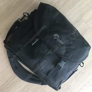 로우프로(Lowepro) 카메라 가방 판매합니다