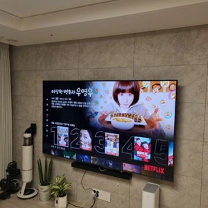 삼성 QLED 85인치 TV 팝니다