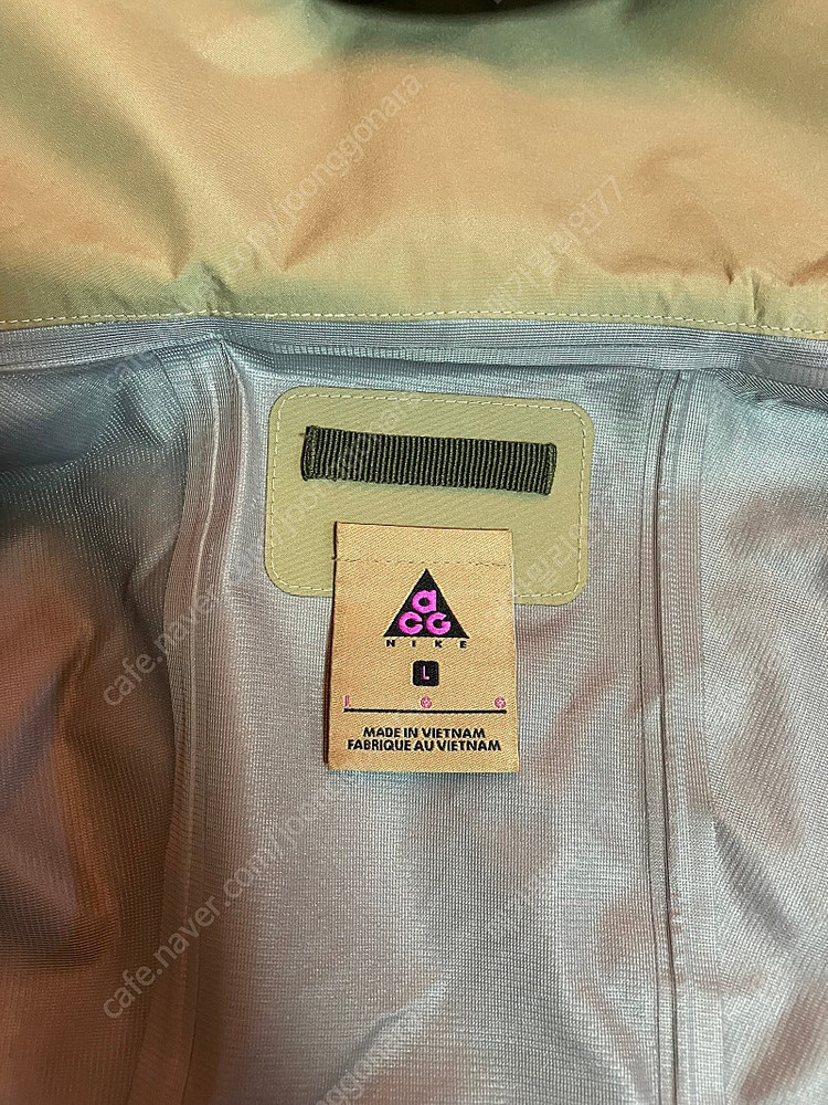 나이키 acg 고어텍스 바람막이 판매 합니다.--3